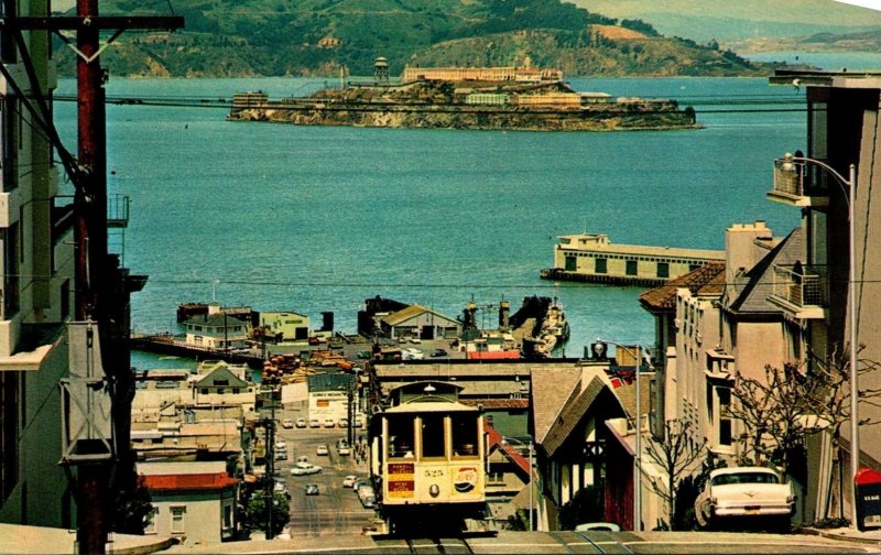 California San Francisco Cable Car On San Francisco Hill