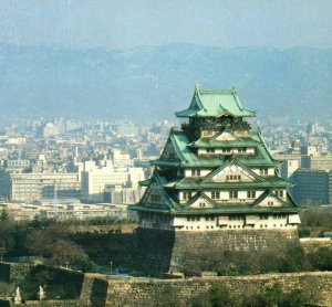 Vintage Postcard Donjon Osaka Castle Japan Skyline