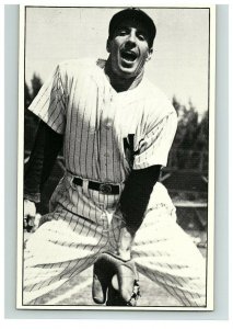  Phil Rizzuto Fielding Pose Hof Co Union Novelty Postcard Yankees New York Ex+