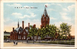 Postcard C.M. & St. P. Railroad Train Station Depot in Milwaukee, Wisconsin