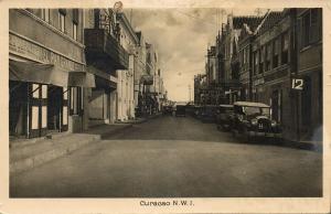 curacao, N.W.I., WILLEMSTAD, Street Scene, Cars (1930s) RPPC