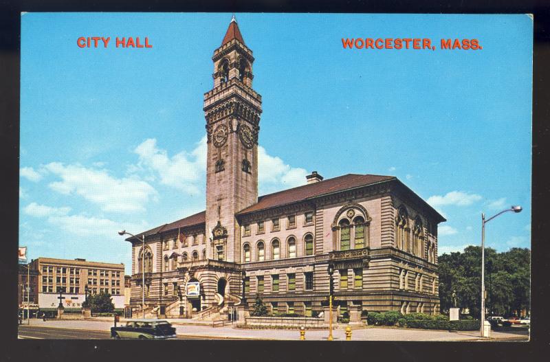 Worcester, Massachusetts/MA/Mass Postcard, City Hall, 1950's Station Wagon