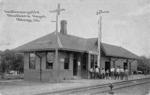 Oblong Illinois Train Station Depot Vintage Postcard AA53623