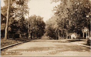 Hiawatha KS Kansas looking West Miami Street Van Real Photo Postcard G75