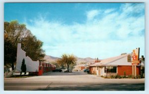 POCATELLO, ID IDAHO ~ IDAHO MOTEL c1950s Cars  Bannock County Roadside Postcard