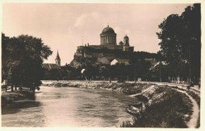 Hungary Esztergom Dom mit Kleinem Donau Arm Vintage RPPC 04.01