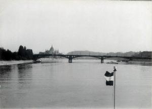 Real photo postcard Hungary Danube cruise tourists snapshot foto