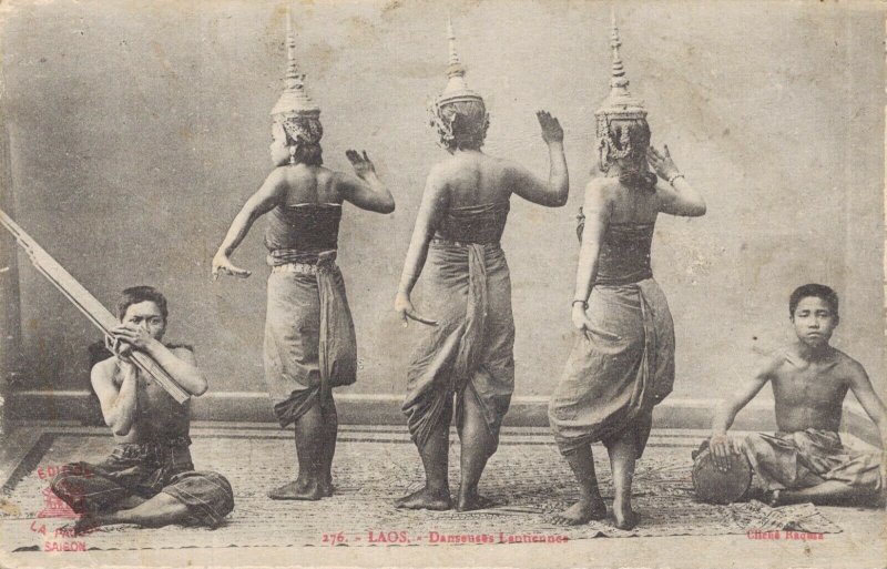 Vietnam Laos Danseuses Laotiennes Indochine 03.76