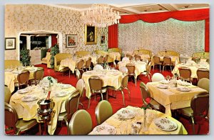 Interior~Mangams Chateau In Chicagoland Lyons IL~Vintage Postcard