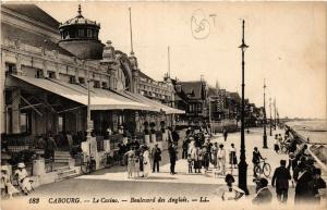 CPA CABOURG - Le Casino Boulevard des Anglais (422522)