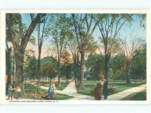 Unused W-Border PARK SCENE Utica New York NY c8074