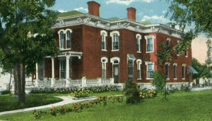 Postcard Early View of  Retirement Home for Women in Aurora, IL.  R2