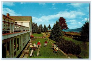 c1960's Main Lodge, Golf Clubs, Top O' The World Resort Lake George NY Postcard