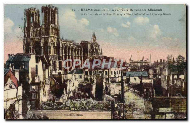Old Postcard Rheims in ruins after the Germans Retarite