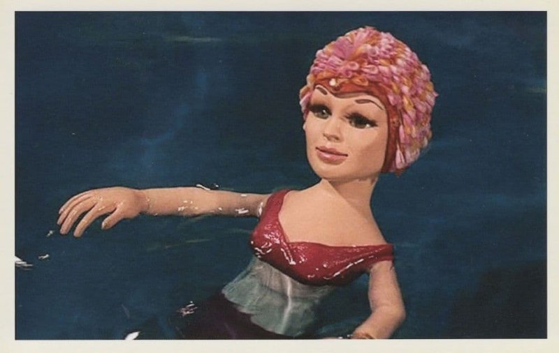 Tin Tin Kyrano in City Of Fire Episode Thunderbirds TV Show Postcard