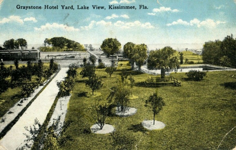 c. 1910 Greystone Hotel Yard Lake Train Stop Kissimmee, FL Postcard P14 