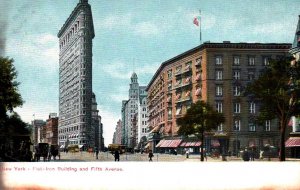 New York, New York - The Flat Iron Building & Fifth Avenue - c1908