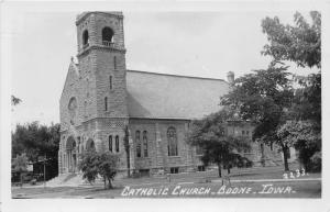 Boone Iowa~Catholic Church~Stained Glass Windows~Homes in Bkgd~Vintage RPPC