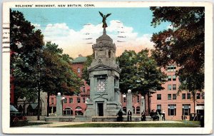 VINTAGE POSTCARD THE SOLDIERS' MONUMENT AT NEW BRITAIN CONNECTICUT 1927