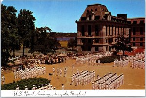 VINTAGE POSTCARD CONTINENTAL SIZE NOON FORMATION BANCROFT HALL US NAVAL ACADEMY
