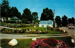 Vtg Lake George New York NY Northland Cabin Court 1950s Postcard