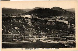 CPA BESANCON - La Citadelle et le DOUBS (486840)