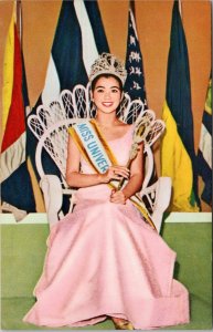 Miss Universe 1965 Winner Apasra Hongsakula Thailand Beauty Pageant Postcard H59