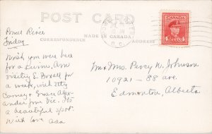 Willingdon Beach Powell River BC c1940s to Percy Johnson Edmonton Postcard H20