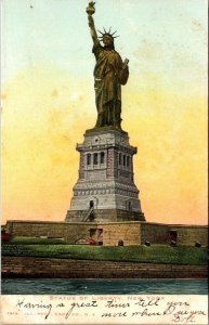 Vintage New York City Postcard  - Statue of Liberty