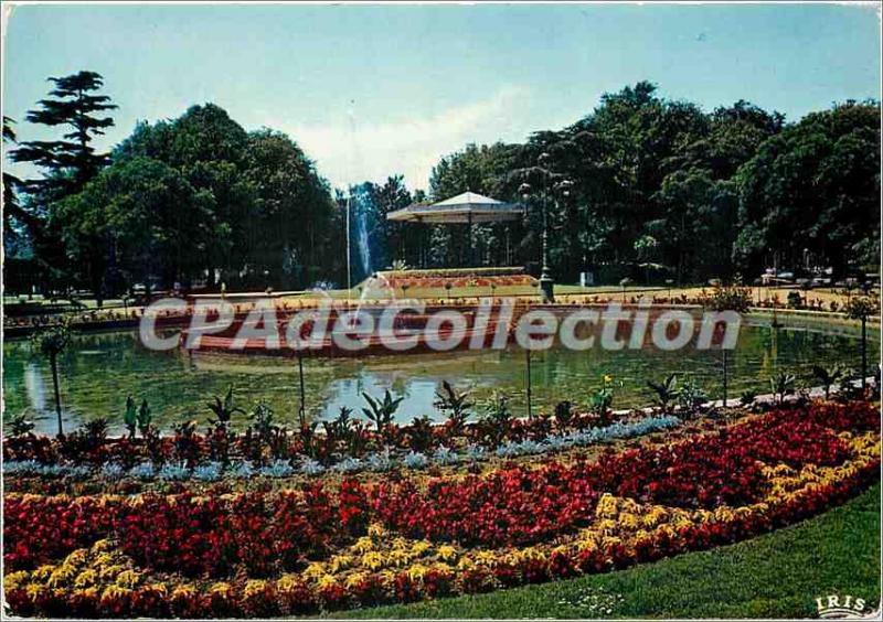 Postcard Modern Art City Toulouse Cite des Violet Garden Grand Rond