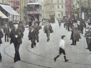 Leicester GALLOWTREE GATE showing MAN GREASING TRAMWAY TRACK c1920 Postcard