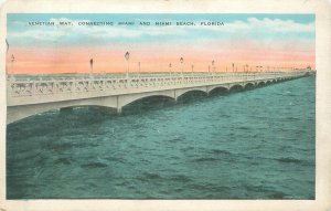 Miami Florida Venetian Way Birdge White Border Postcard Unused EC Kropp