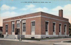 U.S. Post Office, Prarie Du Chien, Wisconsin, 1943 Postcard, Unused