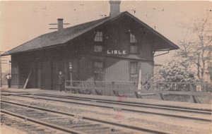 J66/ Lisle Illinois Postcard c1978 Railroad Depot Station Men  345