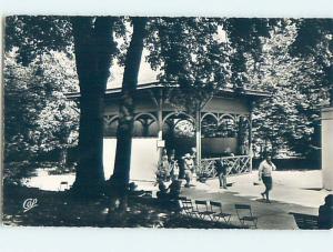 old rppc SHELTERED AREA La Roche-Posay - Vienne - Poitou-Charentes France HM2194