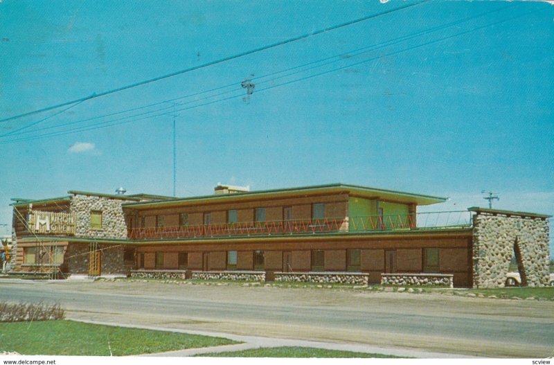 VICTORIAVILLE , Canada , 1969 ; Hotel Huron