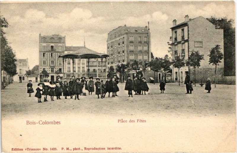 CPA BOIS-COLOMBES - Place des Fétes (987045)