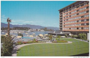 Swimming Pool, Gardens and Panorama, Bayshore Inn, Vancouver, British Columbi...