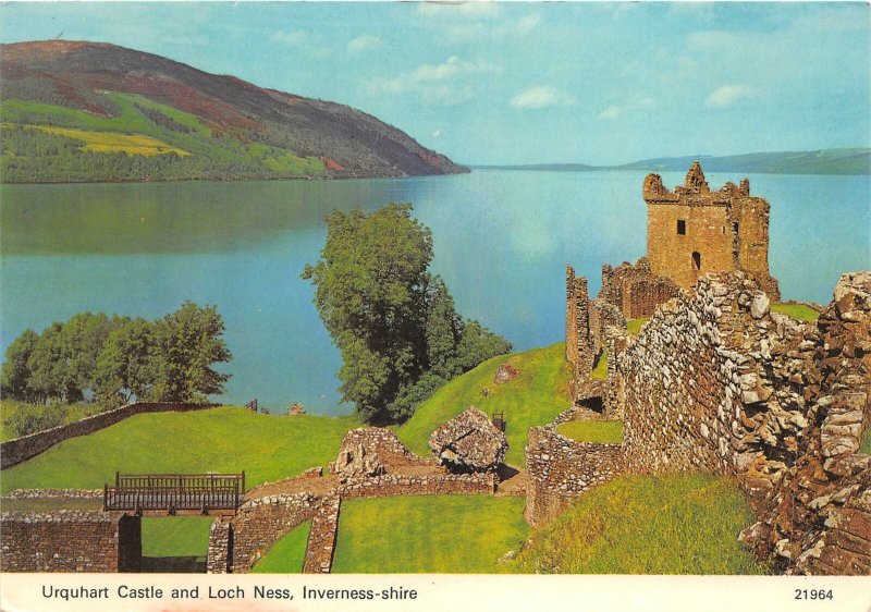 uk43709 urquhart castle and loch ness inverness shire scotland  uk