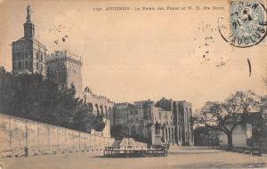 B104861 France Avignon Le Palais des Papes et N. D. des Doms