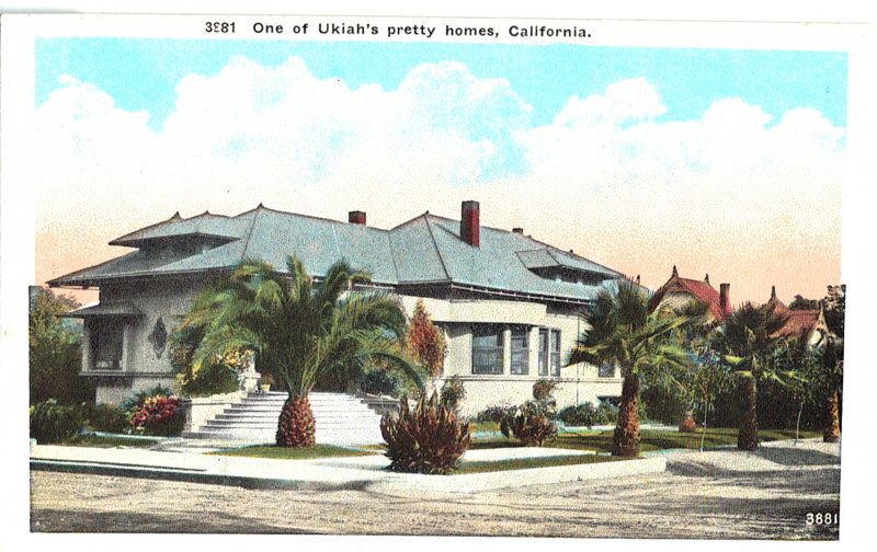 3881 - One of Ukiahs's Pretty Homes, California