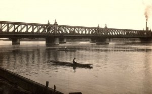 1920s STRASBOURG PONT SUR LE RHIN BRIDGE CANOE BOAT PHOTO RPPC POSTCARD P1418