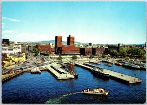 Radhuset The Town Hall Oslo Norway Municipal Building Roadway Pier Postcard