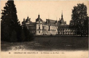 CPA Chantilly- Le Chateau vu du Parc FRANCE (1008780)