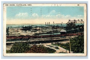 C.1915-20 Ore Docks, Cleveland, Ohio. Postcard F103E