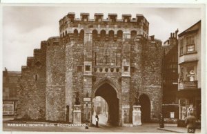 Hampshire Postcard - Bargate - North Side - Southampton - Real Photo  Ref 12714A