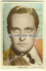 b2301 - Film Actors - Fredric March - Postcard