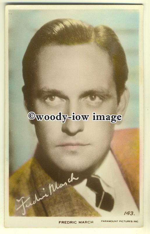 b2301 - Film Actors - Fredric March - Postcard