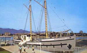 RCMP Schooner Vancouver BC Police St. Roch Vintage CNR photo Postcard D10c