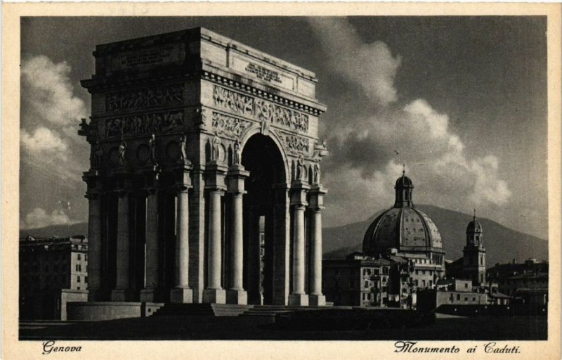 CPA GENOVA Monumento ai Caduti ITALY (508853)